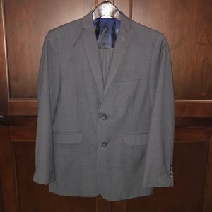 IZOD grey suit, worn 1x, 18 regular